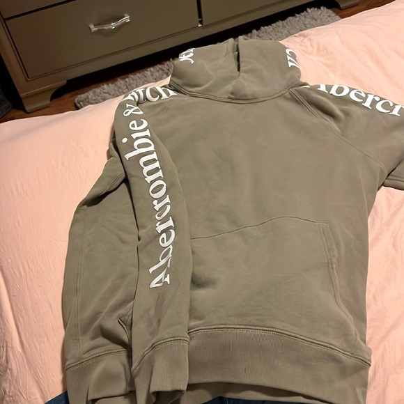 COPY - Boys hoodies tons of life left - Picture 1 of 4